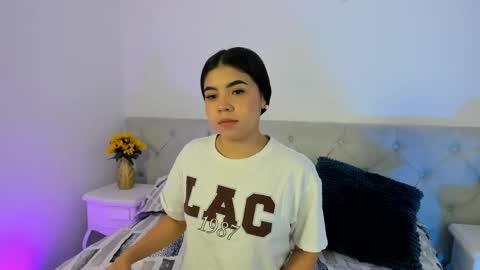 Snapshot of ambarina_ chatting on June 2, 2026, 11:45 am Ambarina online show from June 2, 2026, 11:45 am