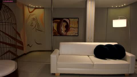 Ambar  online show from October 11, 2025, 10:47 am