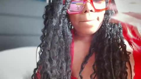 Snapshot of ambarose88 chatting on May 16, 2026, 6:21 am Amoya online show from May 16, 2026, 6:21 am