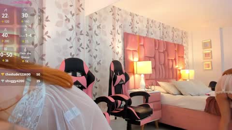 AmbarSantany  online show from February 26, 2025, 12:38 am