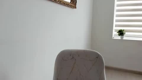 ambarvioletcm online show from April 23, 2026, 2:08 pm