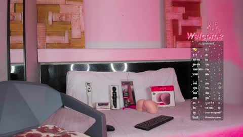 Amber  online show from April 7, 2026, 12:16 pm