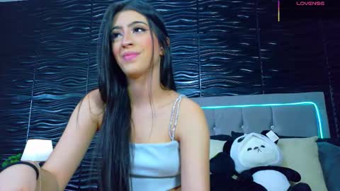 amber_bull online show from September 19, 2025, 12:06 pm