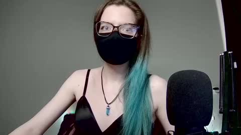 Amber non-nude model online show from February 12, 2025, 5:58 am