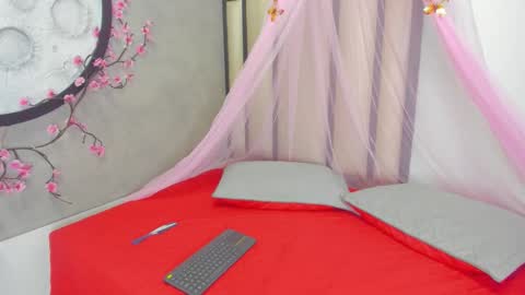 Amber online show from December 22, 2025, 12:13 pm