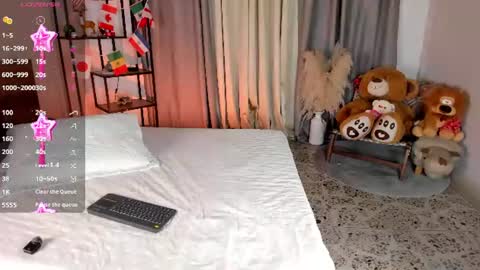 Snapshot of amber_maxwell chatting on July 2, 2026, 8:59 pm Amber online show from July 2, 2026, 8:59 pm