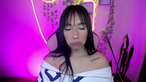 Amber online show from March 11, 2025, 3:34 pm