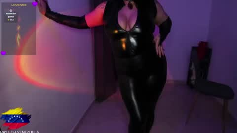 Snapshot of amber_smith20 chatting on July 19, 2026, 1:20 am find me here --- online show from July 19, 2026, 1:20 am