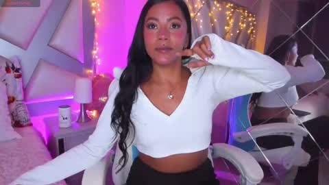 Tell me Amber online show from February 12, 2025, 3:51 am