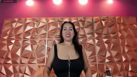 Snapshot of amberjoymilf chatting on January 10, 2026, 12:40 pm Amber online show from January 10, 2026, 12:40 pm