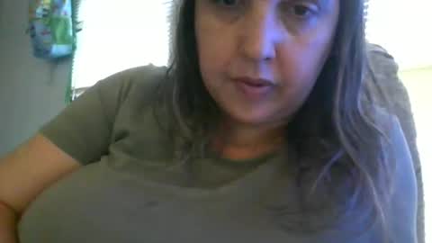 Snapshot of amberlixen chatting on December 5, 2025, 12:58 pm amberlixen online show from December 5, 2025, 12:58 pm