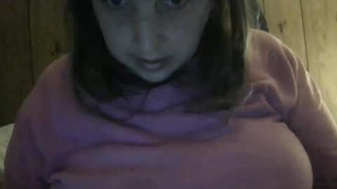 Snapshot of amberlixen chatting on February 15, 2026, 1:20 pm amberlixen online show from February 15, 2026, 1:20 pm