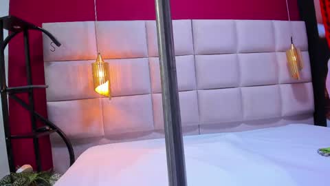 Amber .. online show from March 22, 2026, 1:47 pm