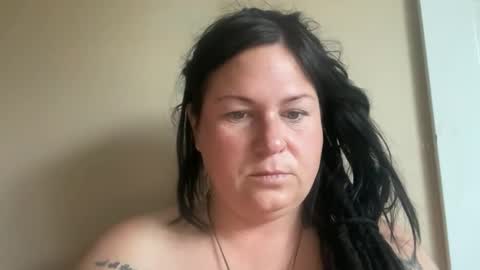 Snapshot of ambermoss7 chatting on May 18, 2026, 3:51 pm ambermoss7 online show from May 18, 2026, 3:51 pm