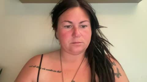 Snapshot of ambermoss7 chatting on June 15, 2026, 4:20 pm ambermoss7 online show from June 15, 2026, 4:20 pm