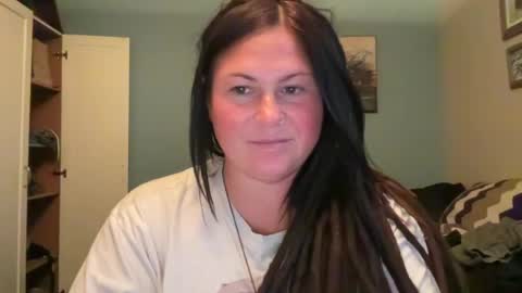 Snapshot of ambermoss7 chatting on July 5, 2026, 4:19 am ambermoss7 online show from July 5, 2026, 4:19 am