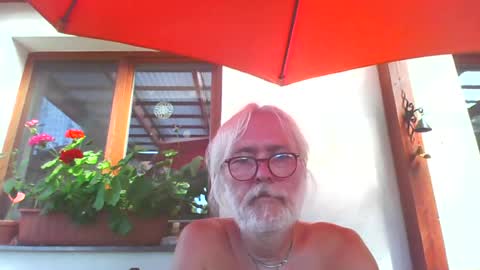 Amberr11 online show from July 25, 2026, 1:52 pm