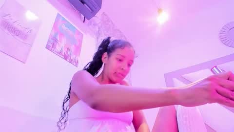 Amberr Sweet  online show from November 22, 2025, 9:25 pm