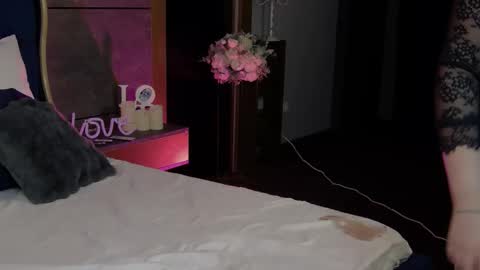 Amberseyes online show from February 6, 2026, 2:20 pm