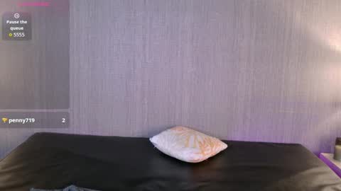 Amber Dream  online show from April 17, 2026, 4:48 am