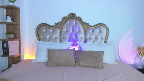 Amber online show from December 3, 2025, 11:58 pm