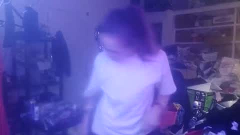 ambionce online show from November 23, 2025, 11:32 am