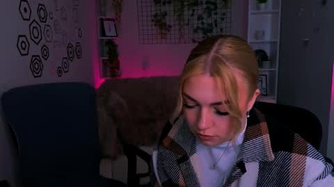 Snapshot of amelaya chatting on May 12, 2026, 9:39 am amelaya online show from May 12, 2026, 9:39 am