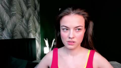 Ameli Lorans online show from March 11, 2025, 3:05 am