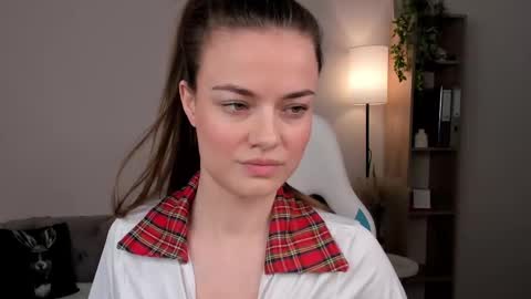 Ameli Lorans online show from March 12, 2025, 6:07 am