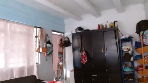 amelia  online show from December 6, 2024, 5:44 pm