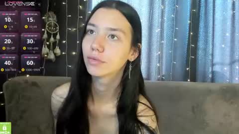 Snapshot of amelia_skyy chatting on June 27, 2026, 1:21 am Anna online show from June 27, 2026, 1:21 am