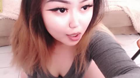 Snapshot of amelia_sunlight chatting on May 12, 2026, 4:04 pm Amelia online show from May 12, 2026, 4:04 pm