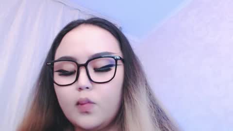 Snapshot of amelia_sunlight chatting on June 4, 2026, 4:02 pm Amelia online show from June 4, 2026, 4:02 pm