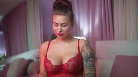 Snapshot of ameliabarbie chatting on June 16, 2026, 8:11 pm Amelia online show from June 16, 2026, 8:11 pm