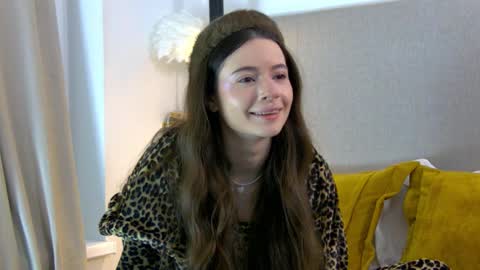 Amelia online show from February 12, 2025, 7:02 am