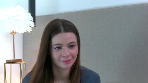 Amelia online show from March 10, 2025, 2:06 am