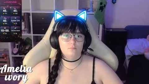 Snapshot of ameliaivory chatting on July 23, 2026, 1:58 am ameliaivory online show from July 23, 2026, 1:58 am