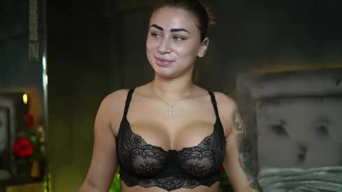 Snapshot of ameliajupiter chatting on November 24, 2025, 8:08 pm Amelia online show from November 24, 2025, 8:08 pm