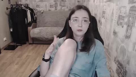 Snapshot of ameliakamishiro chatting on March 2, 2025, 4:10 pm Amelia online show from March 2, 2025, 4:10 pm