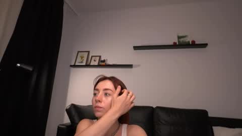 Amelia   online show from October 8, 2025, 4:04 pm