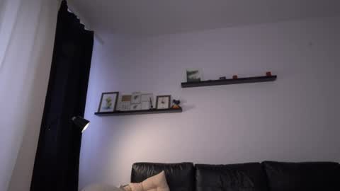 Snapshot of ameliamber0 chatting on August 1, 2026, 2:05 pm Amelia online show from August 1, 2026, 2:05 pm