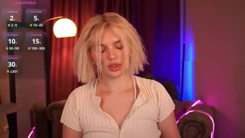  Amelia  online show from November 24, 2025, 5:07 am