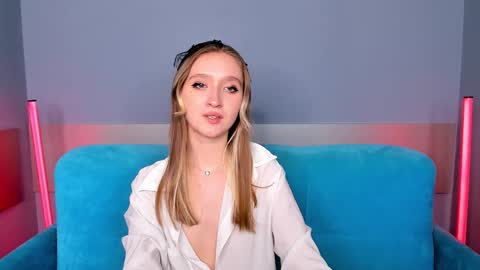 ameliawise online show from February 14, 2025, 6:29 pm