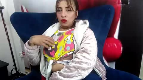 amelie brown online show from January 17, 2025, 5:00 am