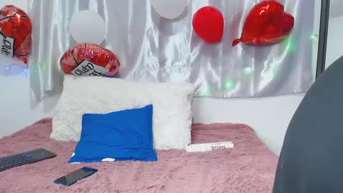 amelie brown online show from March 1, 2025, 1:32 am