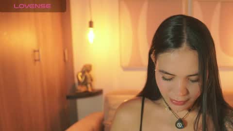    online show from April 23, 2026, 11:18 pm