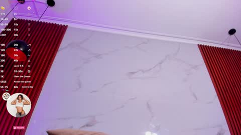 Snapshot of amelie_leigh chatting on January 27, 2025, 7:35 am Alejandra online show from January 27, 2025, 7:35 am