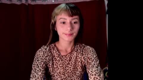 Snapshot of amelieeeeeee chatting on May 13, 2026, 2:20 am Ame online show from May 13, 2026, 2:20 am