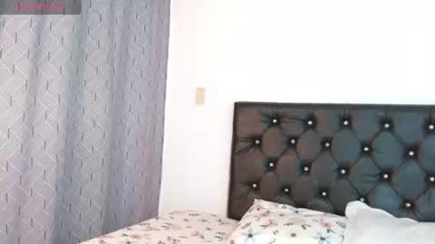 Snapshot of ameliejoness_ chatting on June 27, 2026, 6:35 pm Ameliejoness online show from June 27, 2026, 6:35 pm