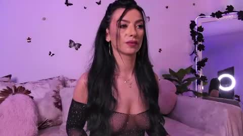 Snapshot of ameliereeaa chatting on June 21, 2026, 3:25 pm AmelieReeaa online show from June 21, 2026, 3:25 pm